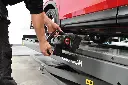 launch-europe-x613-achsmessgeraet-banner-steps-3.webp